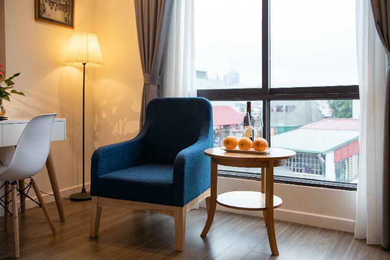 Solare De Monte & 4* Ханой
